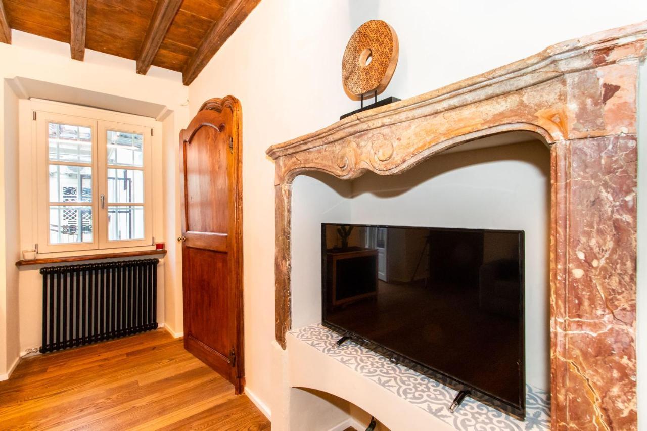 Stylish Quardilatero Flat Turin